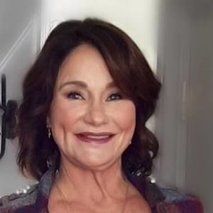 Meet your Posher, Lynne